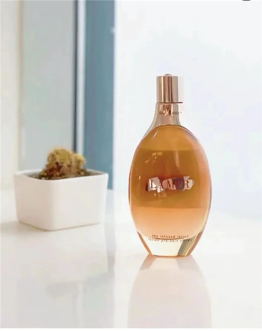 抗老护肤品必入，海蓝之谜顶级抗初老鎏金水 海蓝之谜 第2张