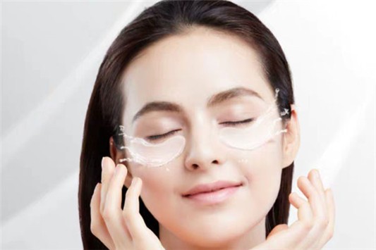 普拉提娜眼膜好不好 普拉提娜 眼膜 第1张