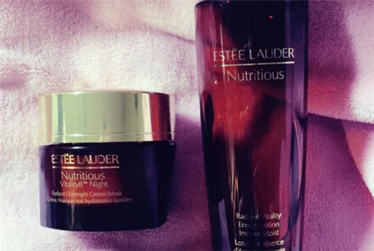 雅诗兰黛石榴水适合油皮吗 雅诗兰黛 石榴水 第3张