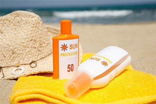 军训用什么防晒霜 防晒霜 怡思丁 第1张