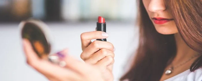 护唇膏和润唇膏的区别 护唇膏 美妆 第3张