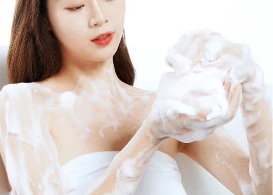 氨基酸慕斯沐浴露可以变白吗 沐浴露 氨基酸慕斯沐浴露 美妆 第3张