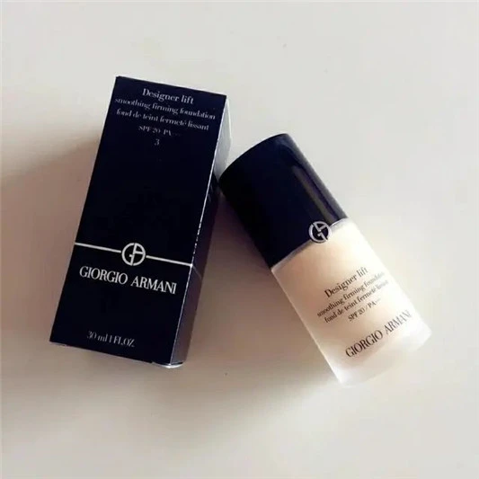 盘点大牌粉底液，雅诗兰黛滋润，Mac不挑肤质，兰蔻更持久 粉底液 第11张