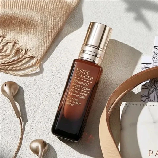 深扒雅诗兰黛六款精华测评，哪款才是你的心头喜好 雅诗兰黛 精华 第2张