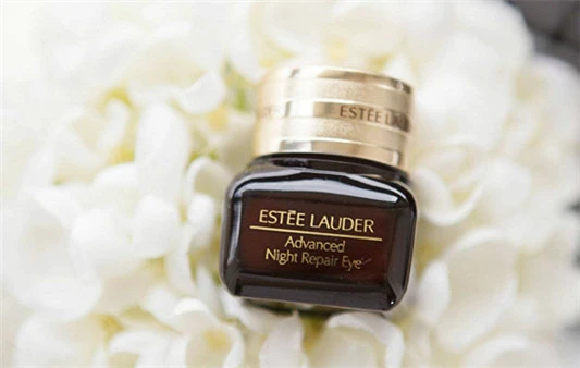 雅诗兰黛眼霜最后怎么掏底，如何使用眼霜里的按摩棒 雅诗兰黛眼霜 雅诗兰黛 眼霜 第3张