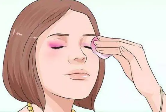 卸妆水用完直接睡觉了会怎么样 卸妆 卸妆水 美妆 第2张