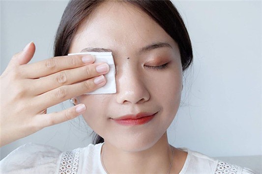 花印卸妆水和贝德玛卸妆水哪个好 花印 贝德玛 卸妆水 第1张