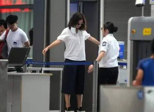 高铁能带水乳套装吗 水乳 水乳套装 美妆 第1张