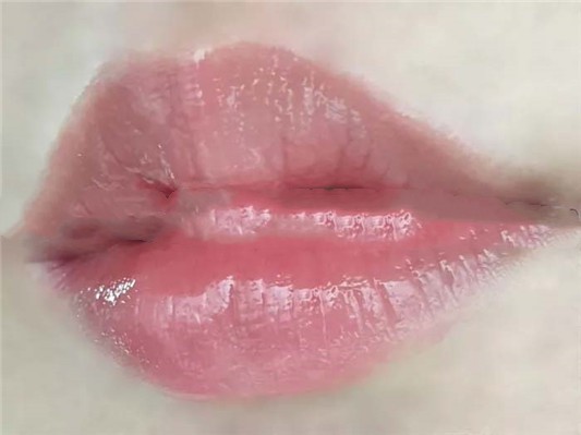 ROMAND唇釉2020秋冬新色#18#19色号试色分享 ROMAND 唇釉 试色 第1张