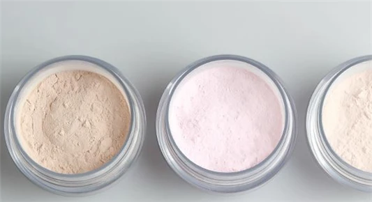 散粉和蜜粉的区别 散粉 蜜粉 第2张