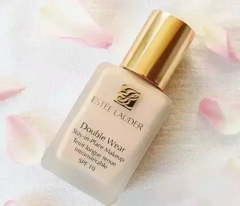 雅诗兰黛和兰蔻粉底哪个好 雅诗兰黛 第4张