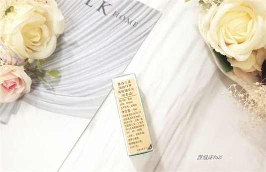 雅诗兰黛油田拜拜海藻精华乳成分 雅诗兰黛 油田拜拜 海藻精华乳 第1张