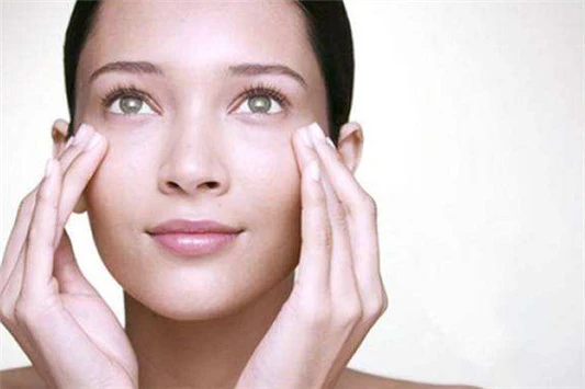 海蓝之谜眼霜去眼袋效果好吗 海蓝之谜 眼霜 第3张