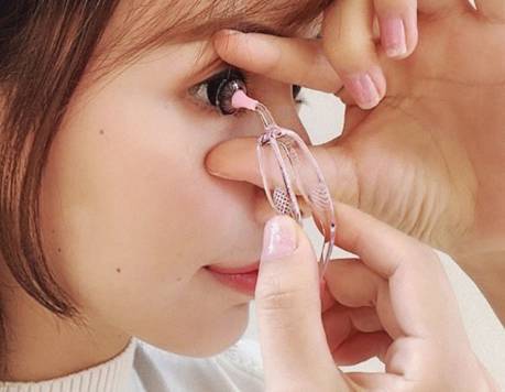 戴隐形眼镜可以睡多久 隐形眼镜 隐形眼镜使用 美妆 第1张 戴隐形眼镜可以睡多久 隐形眼镜 隐形眼镜使用 美妆 第1张