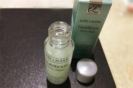 雅诗兰黛摇摇水是先擦水还是先擦乳 雅诗兰黛 摇摇水 第4张