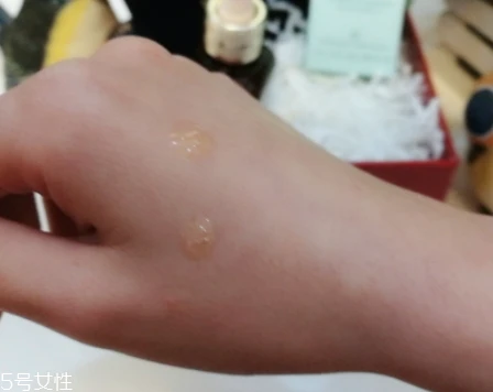 雅诗兰黛适合痘痘肌吗 雅诗兰黛 第4张