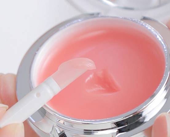 唇膜有什么护肤功效 唇膜 淡化唇色 美妆 第1张