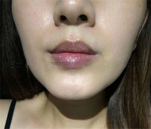 MAC水漾果冻润唇膏四色试色分享 MAC 口红 唇膏 试色 第2张