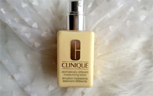 倩碧黄油有油和无油的区别 倩碧黄油 第1张 倩碧黄油有油和无油的区别 倩碧黄油 第1张