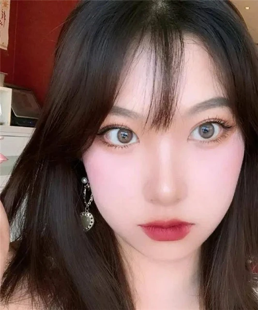 火遍冬季的平价口红，NOVO滋润顺滑，自然堂高调抢眼，它最撩人 口红 第9张