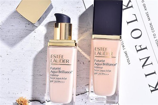 雅诗兰黛沁水粉底液会有香味吗 雅诗兰黛 粉底液 第1张