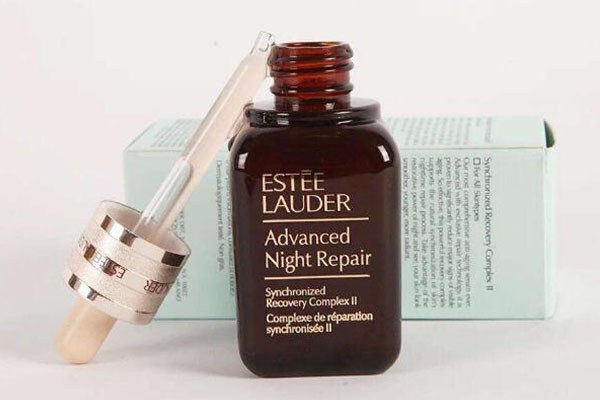 雅诗兰黛小棕瓶适合什么季节使用 雅诗兰黛 精华液 第1张