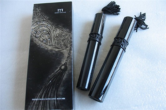 玛丽黛佳睫毛膏黑白流苏区别有哪些 玛丽黛佳 睫毛膏 第1张