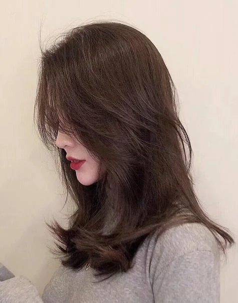 2020年烫发流行什么卷 烫发 烫卷发 美妆 第3张