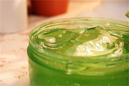 芦荟胶的作用和功效 芦荟制品 护肤品 第2张