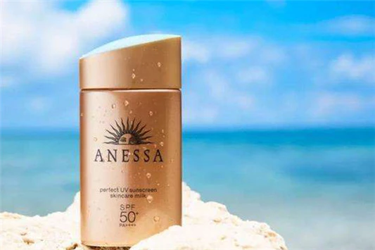 防晒霜可以带上高铁吗 防晒霜 高铁 第2张