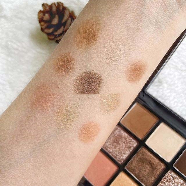 KAIBEAUTY日安眼影盘⁣⁣试色分享 KAIBEAUTY 眼影 眼影盘 试色 第1张