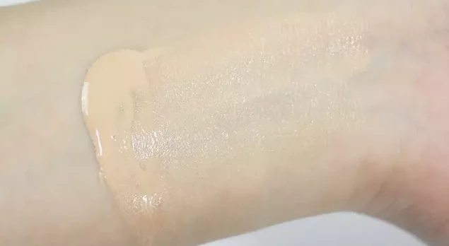 雅诗兰黛和兰蔻粉底哪个好 雅诗兰黛 第10张