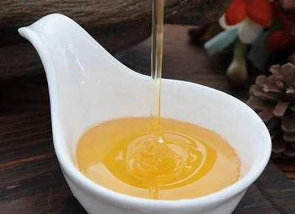 茶籽油的功效与作用外敷有什么作用 茶籽油 茶籽油功效 美妆 第3张