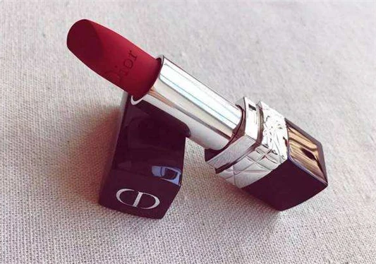 什么人适合迪奥999哑光 迪奥 第4张