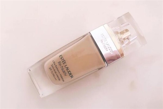 雅诗兰黛白金粉底液价格多少 雅诗兰黛 粉底液 第1张 雅诗兰黛白金粉底液价格多少 雅诗兰黛 粉底液 第1张