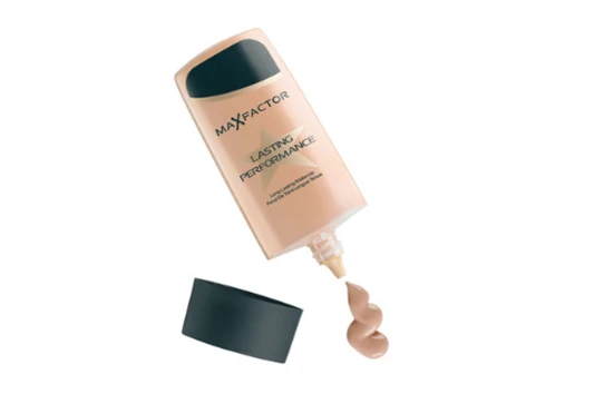 夏天适合用什么粉底液，适宜夏天用的粉底液推荐 粉底液 夏天适合用什么粉底液 适宜夏天用的粉底液推荐 第3张