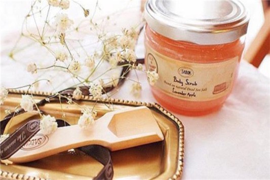 磨砂膏和浴盐的区别 磨砂膏 浴盐 清洁用品 第1张