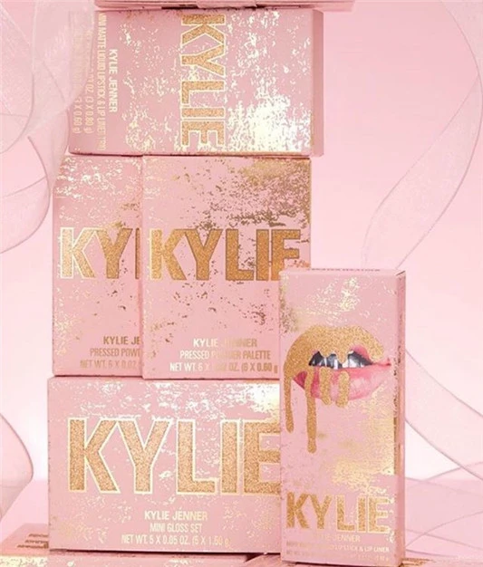 新品 | KylieCosmetics HOLIDAY2020 Limitededition 第6张