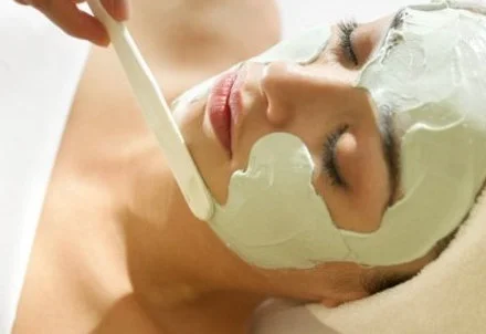 皮肤晒红了怎样快速美白 晒红 晒后美白 美妆 第2张