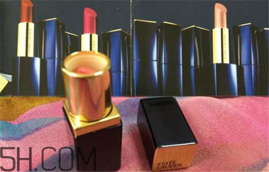 雅诗兰黛口红专柜价格表,雅诗兰黛230号口红试色 雅诗兰黛 雅诗兰黛口红专柜价格表 雅诗兰黛230号口红试色 第1张 雅诗兰黛口红专柜价格表,雅诗兰黛230号口红试色 雅诗兰黛 雅诗兰黛口红专柜价格表 雅诗兰黛230号口红试色 第1张