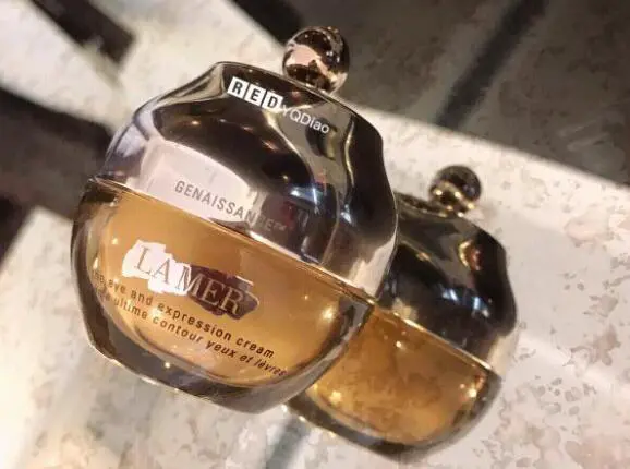 海蓝之谜鎏金焕颜精华眼霜怎么用 海蓝之谜 鎏金焕颜精华眼霜 第2张