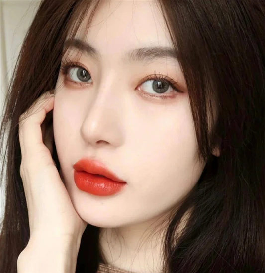 火遍冬季的平价口红，NOVO滋润顺滑，自然堂高调抢眼，它最撩人 口红 第5张