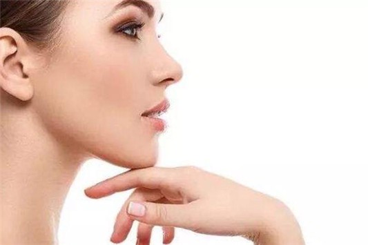 适合混油皮痘痘肌的隔离 雅诗兰黛 隔离霜 第1张