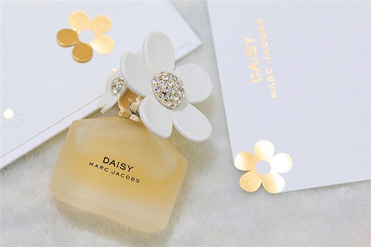 daisy香水算奢侈牌子吗 daisy 香水 第1张