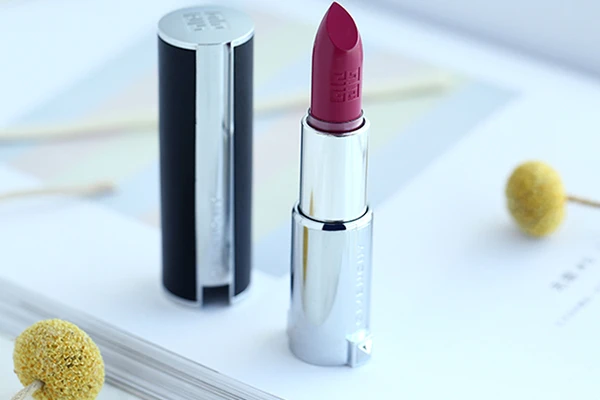 纪梵希小羊皮315显老吗 纪梵希 口红 第3张 纪梵希小羊皮315显老吗 纪梵希 口红 第3张