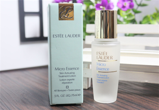 雅诗兰黛肌初赋活原生液适合油皮吗 雅诗兰黛 肌初赋活 原生液 第1张