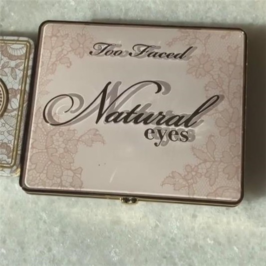 Too Faced 新眼影盘Natural Eyes Palette 眼影 新品 第1张 Too Faced 新眼影盘Natural Eyes Palette 眼影 新品 第1张