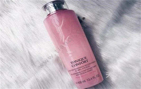 兰蔻粉水适合什么肤质,兰蔻粉水的作用 兰蔻 兰蔻粉水 保湿补水 第2张 兰蔻粉水适合什么肤质,兰蔻粉水的作用 兰蔻 兰蔻粉水 保湿补水 第2张