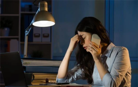 眼袋和黑眼圈的区别 眼袋 黑眼圈 第2张