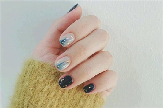 做美甲的基本步骤有哪些 指甲油 第1张